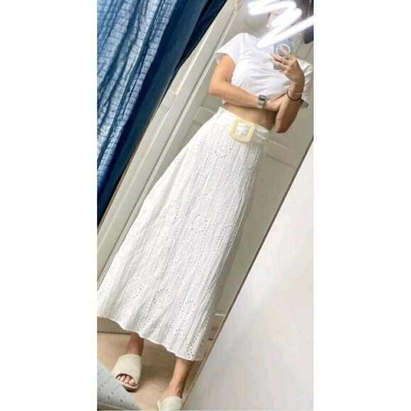Zara Dresses & Skirts - New Zara EMBROIDERED EYELET MIDI SKIRT 3424/503 High Waist Tonal Belt White